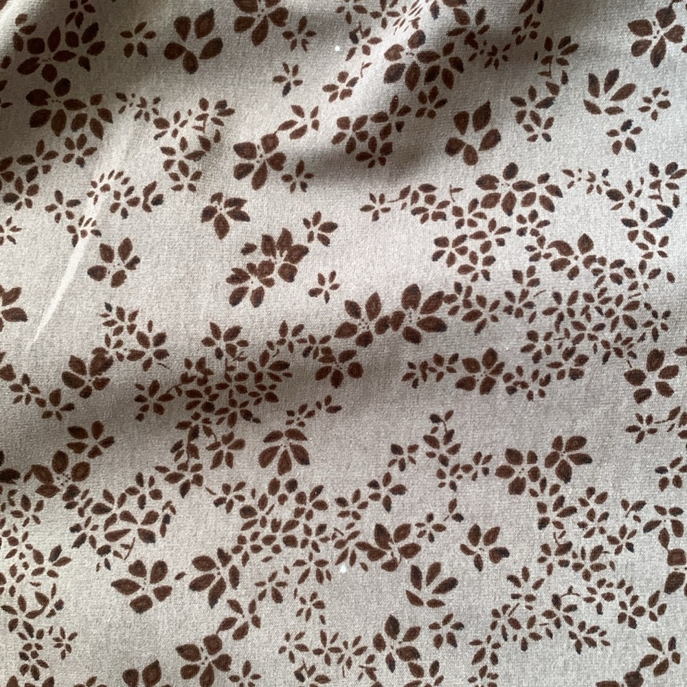 Floral Ruffle Blouse - Brown - Picture 11 of 16